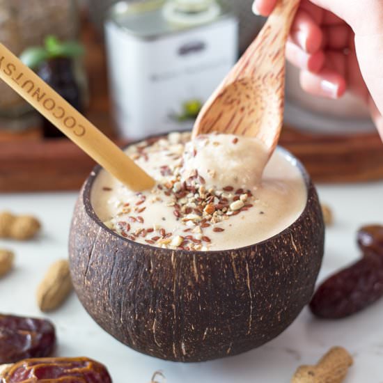 Chocolate Peanut Butter Smoothie - Recipe photo by coconutsy