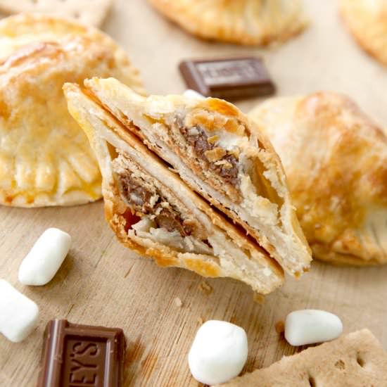 S'mores Hand Pies - Recipe photo by browniebites