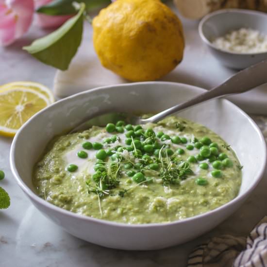 Coconut-Pea-Soup with Horseradish - Recipe photo by veggi.es