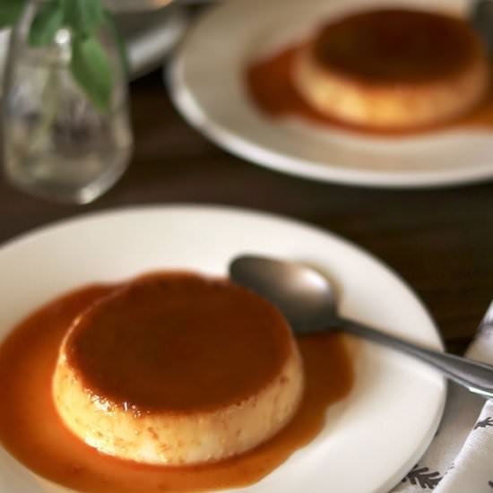 Easy Crème Caramel - Recipe photo by MunatyCooking