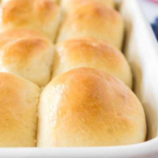 Sourdough Dinner Rolls - Recipe photo by noshingwiththenolands