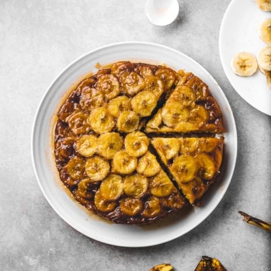 PB Banana Upside Down Cake - Recipe photo by thecupcakechronicles