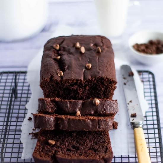 Chocolate Loaf Cake - Recipe photo by Apply to Face Blog