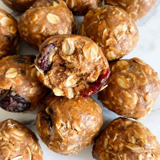 Cranberry Almond Energy Bites - Recipe photo by frozen_bananas_