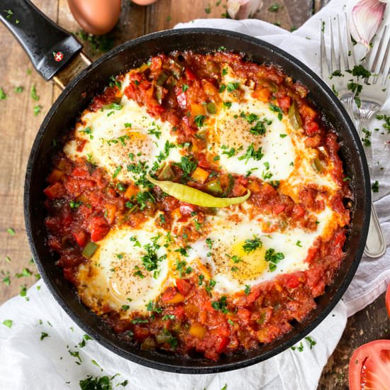 Basque-Style Baked Eggs Recipe - Recipe photo by Spain on a Fork