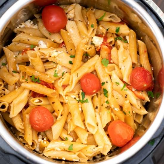 Instant Pot Feta Pasta - Recipe photo by peasandpeonies