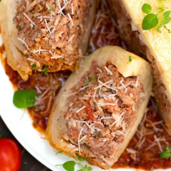 Stuffed Whole Cabbage - Recipe photo by peasandpeonies