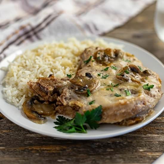 Southern Smothered Pork Chops - Recipe photo by MyKitchenSerenity