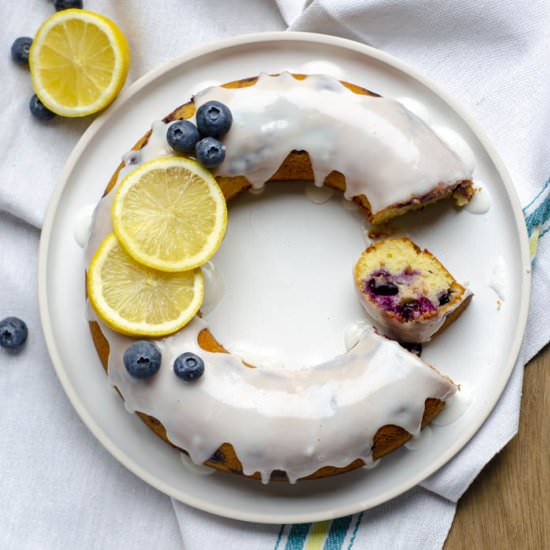 Apple cake with blueberries - Recipe photo by Danella - Volg de kruimels