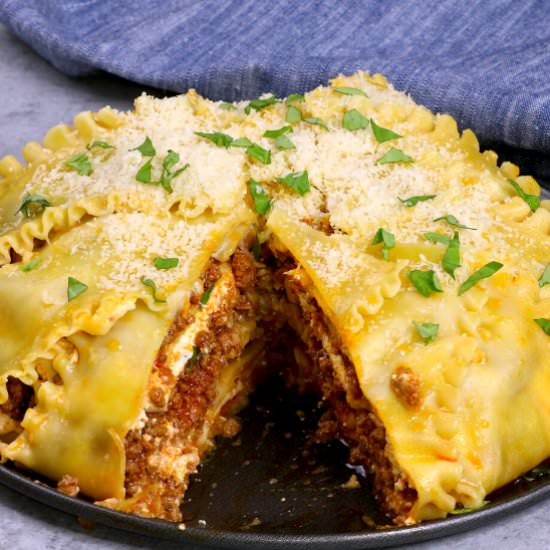 party lasagna - Recipe photo by tipbuzz