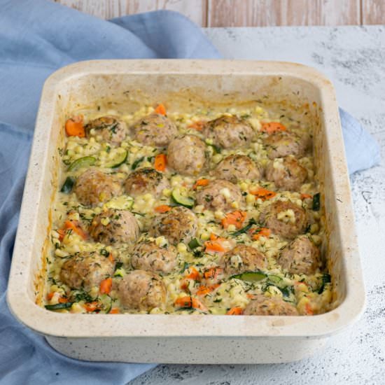 Baked meatballs with pasta - Recipe photo by Good Balanced Food