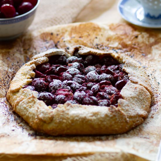 Rustic cherry tart - Recipe photo by mecooks.com