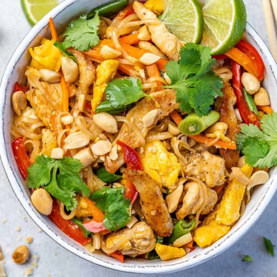 EASY CHICKEN PAD THAI - Recipe photo by healthyfitnessmeals