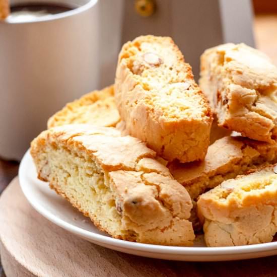 Almond biscotti - Recipe photo by mmblog