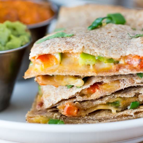 Air Fryer Quesadilla - Recipe photo by Kelli @ Hungry Hobby