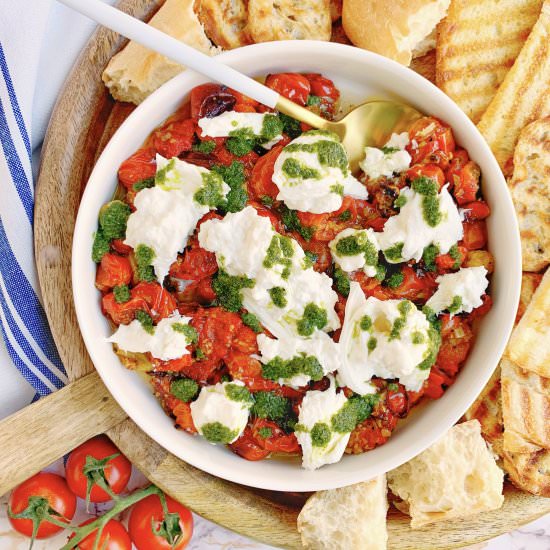 Roasted Tomato Caprese - Recipe photo by Theyummymuffin