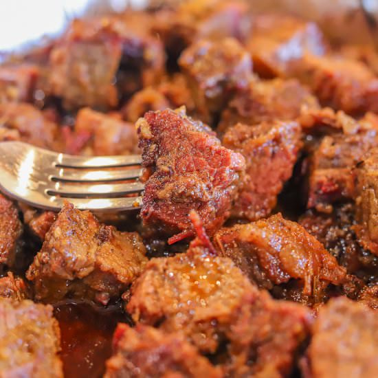Habanero Pineapple Burnt Ends - Recipe photo by HIldaskitchenblog