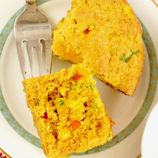 Spicy Cornbread with Corn - Recipe photo by MyIndianStove