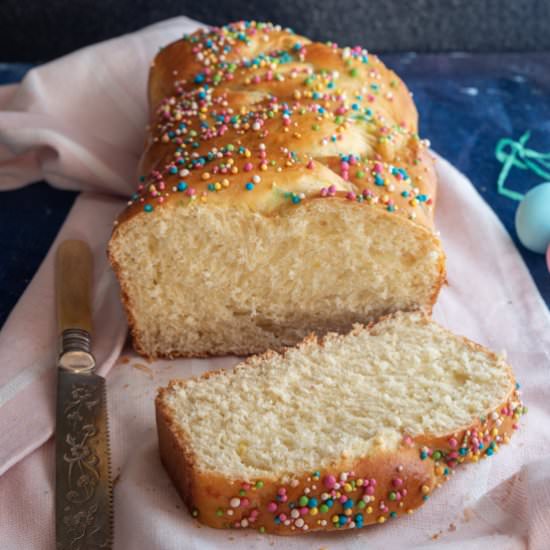 Easy Italian Easter Bread - Recipe photo by allthingsbread