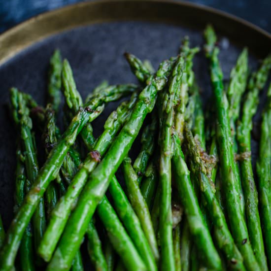 Air Fryer Asparagus - Recipe photo by tiffinandteaofficial