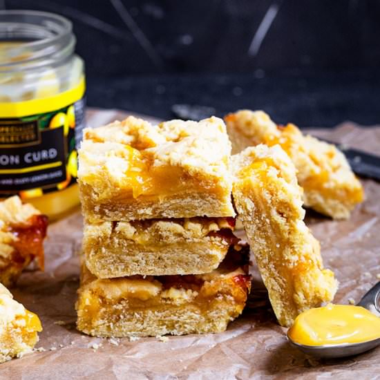 Lemon Curd Crumble Bars - Recipe photo by anniesnomsblog