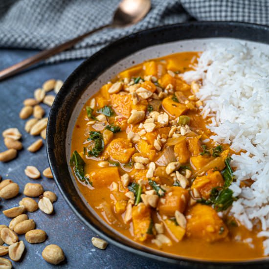 African Peanut Stew with Kale - Recipe photo by skinnyspatula
