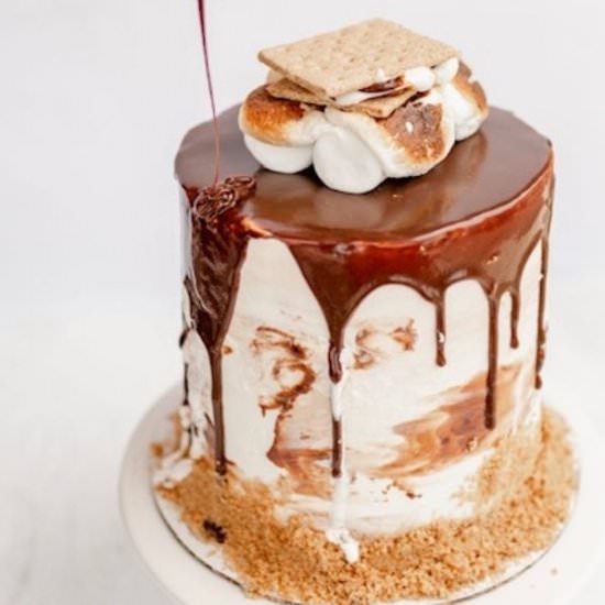 S'mores Cake - Recipe photo by hellobakedbyblair