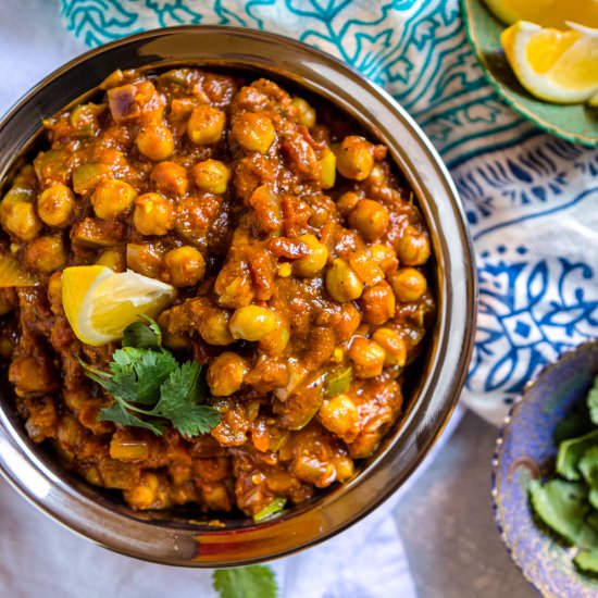 Chana Masala (Vegan Chickpea Curry) - Recipe photo by Silk Road Recipes