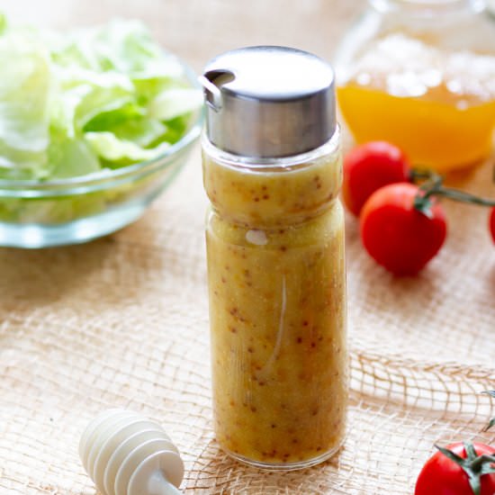Honey and mustard dressing - Recipe photo by mecooks.com