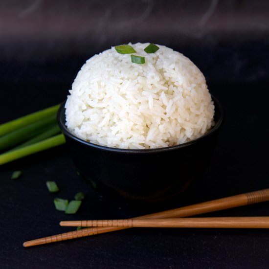 INSTANT POT WHITE RICE - Recipe photo by WhiskingMama