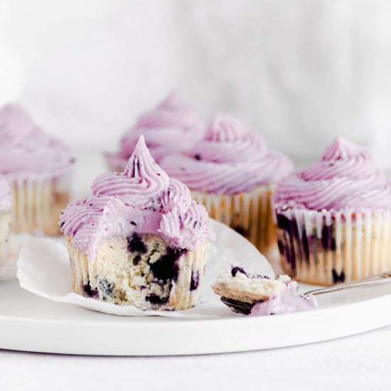 Blueberry Cupcakes - Recipe photo by FlouringKitchen