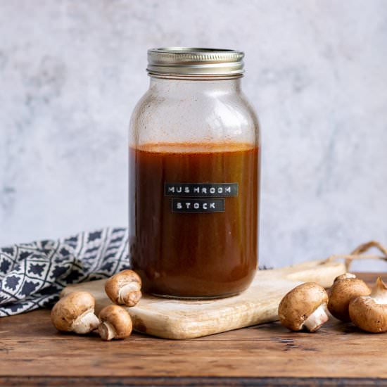 Mushroom Stock (Broth) - Recipe photo by veggie desserts