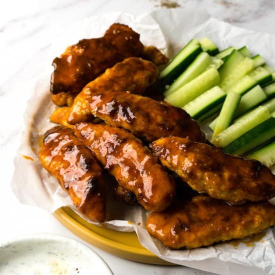 Buffalo keto chicken tenders - Recipe photo by HereToCook