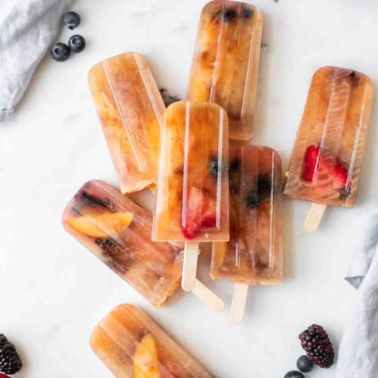 Lemon Sweet Tea Popsicles - Recipe photo by Jar Of Lemons