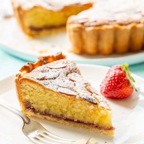 Bakewell Tart with Raspberry Jam - Recipe photo by Savingroomfordessert