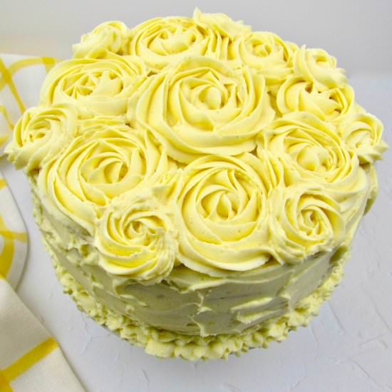 Keto Lemon Curd Layer Cake - Recipe photo by Keto Cooking Christian