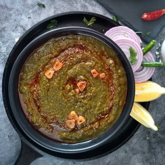 Kale Sarson Ka Saag - Recipe photo by livingsmartandhealthy
