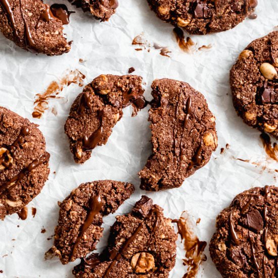 Vegan Dark Chocolate Hazelnut Cookies - Recipe photo by wholefoodsoulfood_kitchen