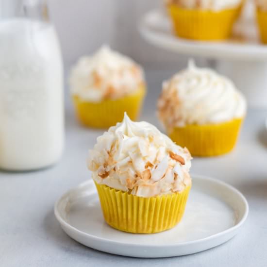 Pineapple Coconut Cupcakes - Recipe photo by islandbakes