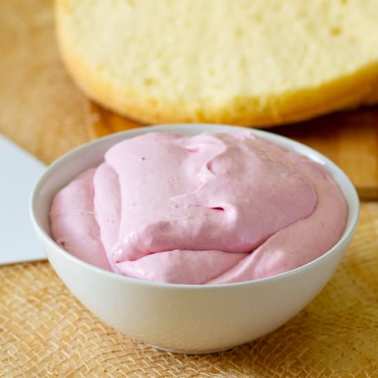 Raspberry cream cake - Recipe photo by mecooks.com
