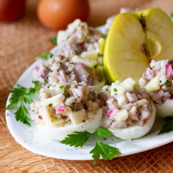 Devilled eggs with herring - Recipe photo by mecooks.com