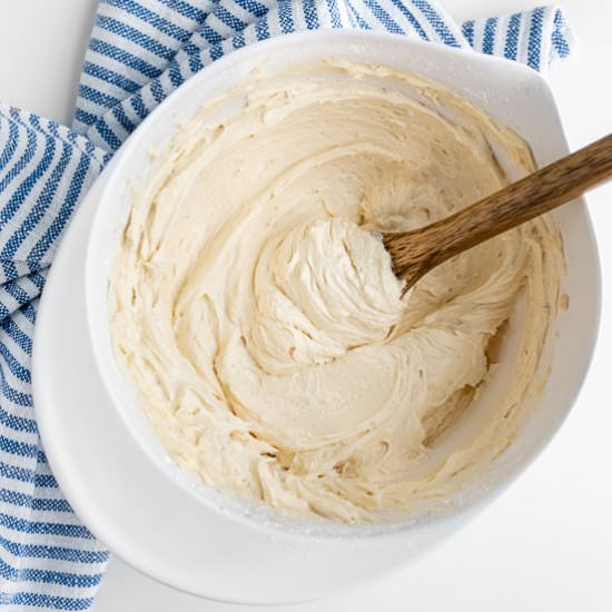 Vegan Vanilla Frosting - Recipe photo by purelykaylie