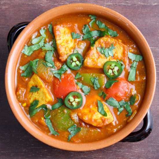 Vegan Jalfrezi Curry - Recipe photo by The Pesky Vegan