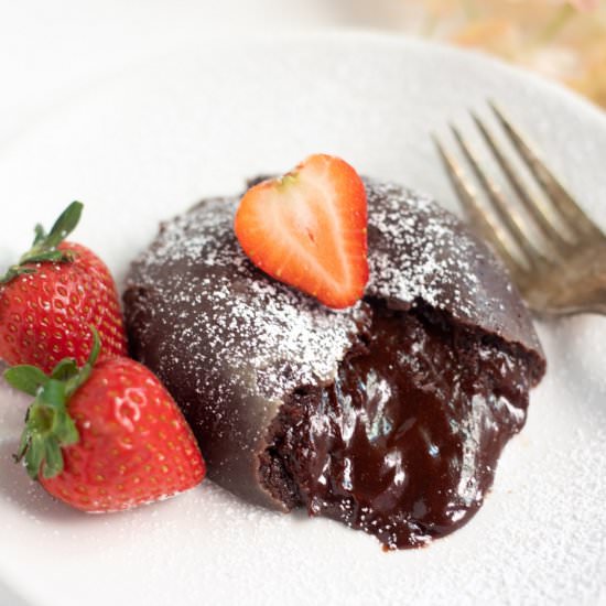 Easy Instant Pot Lava Cake - Recipe photo by pipingpotcurry