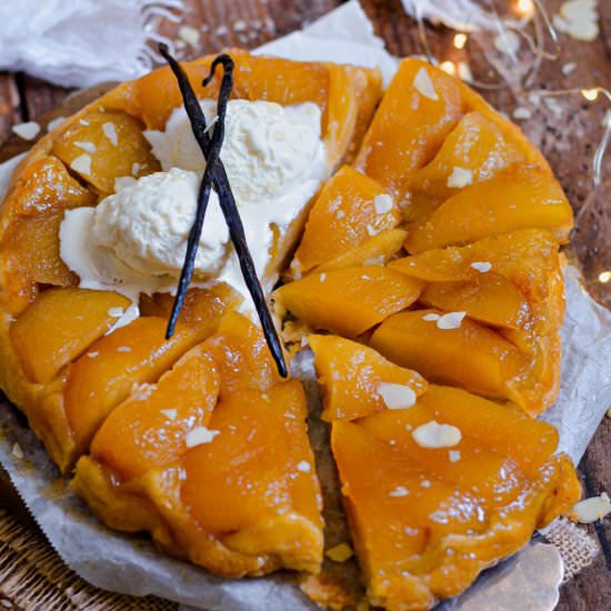 Vegan Classic Tarte Tatin - Recipe photo by BarbaraFrenchVegan