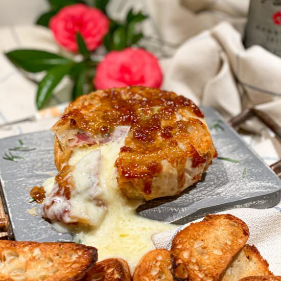 Phyllo baked Brie with Prosciutto - Recipe photo by TasteAbroad