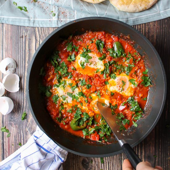 Quick and Easy Recipe for Shakshuka - Recipe photo by Cook Homey