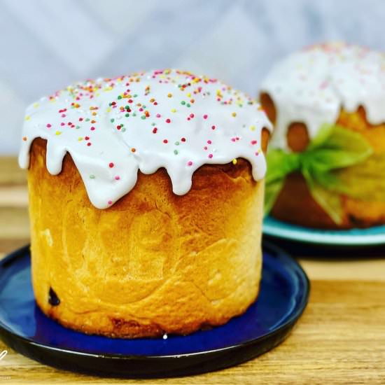 Paska Easter Bread (Kulich) - Recipe photo by PetersFoodAdventures