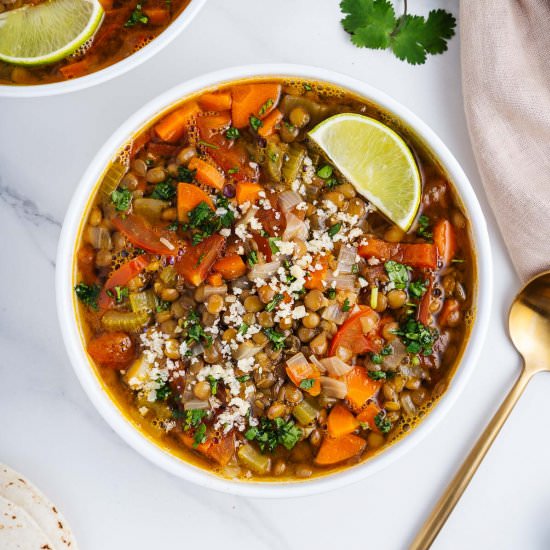 Sopa de Lentejas (Vegan) - Recipe photo by brokebankvegan