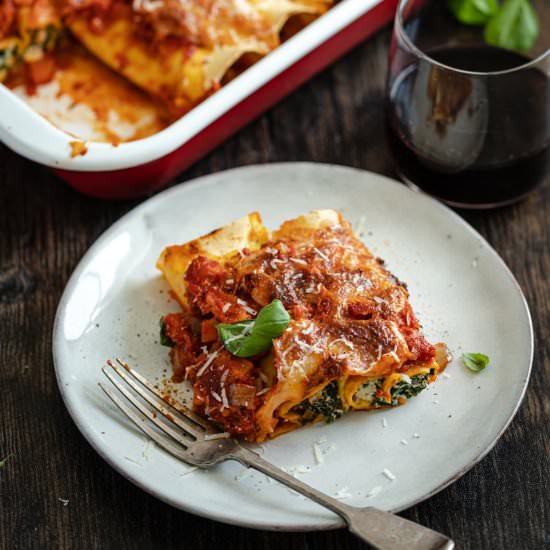 Spinach and Ricotta Cannelloni - Recipe photo by The Last Food Blog